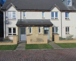 2 bedroom Semi-Detac...